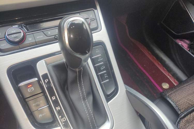 Used Geely Auto Emgrand X7 Sport 2016 1.8TD Automatic Smart Model
