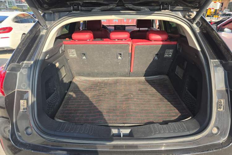 Used Wey VV5 2017 2.0T Ultra-Luxury Version
