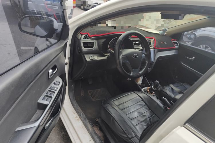 Used Kia K2 2015 Sedan 1.4L MT GLS