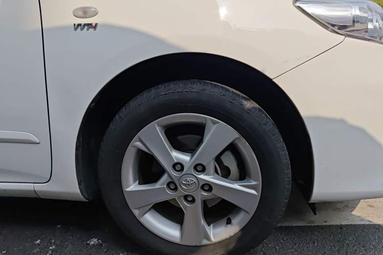 Used Toyota Corolla 2013 Special Edition 1.8L CVT ZhiKu GL-i
