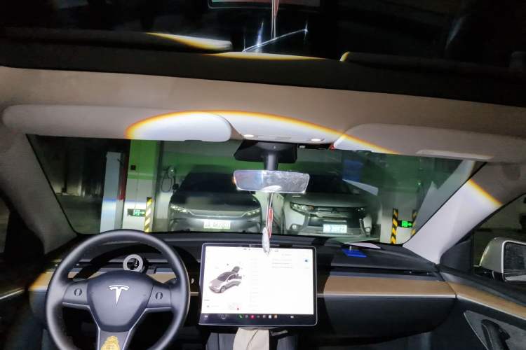 Used Tesla Model Y 2021 Standard Range Rear-Wheel Drive Version