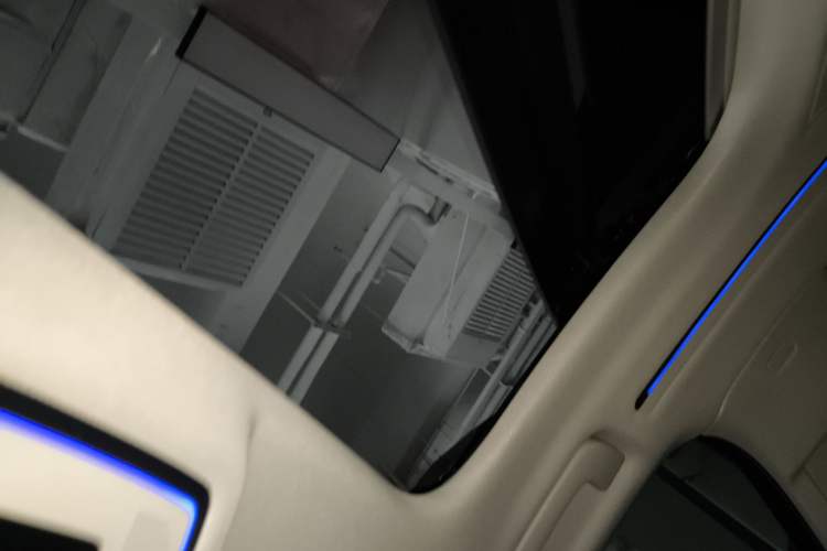 Used Audi A8 2022 A8L 50 TFSI quattro Comfort Edition Collector's Model Headliner