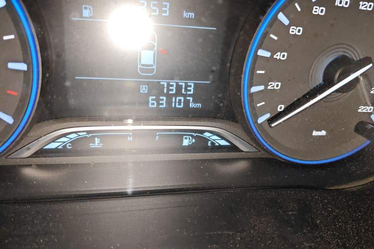 Used GAC Trumpchi GS4 2018 235T Manual Two-Wheel Drive Elite Edition Odometer Close Up