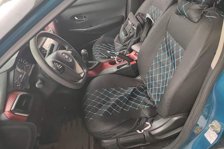 Used Nissan Lannia 2016 1.6L Manual Cool Edition Left Front Seat