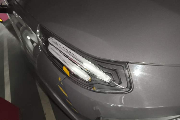 Used Lynk & Co 02 2022 1.5T DCT Shine Pro Right Front Headlight