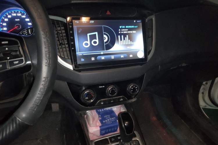 Used Hyundai ix25 2017 1.6L Automatic Smart Version
