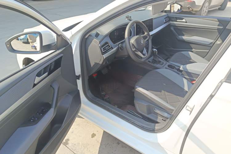 Used Volkswagen Lavida 2023 Revised 1.5L Automatic DeYi Edition
