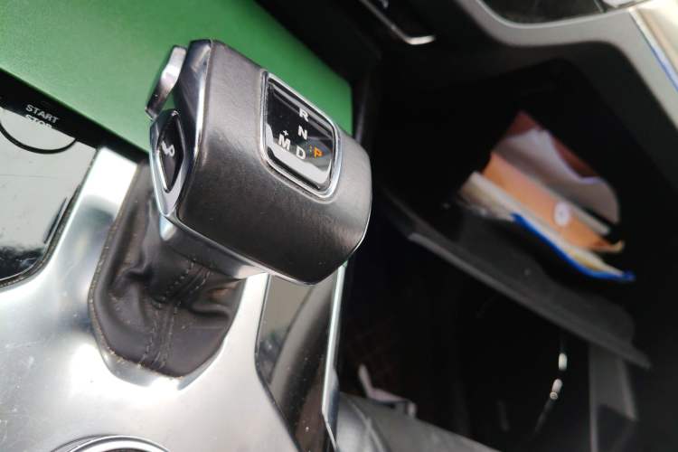 Used Hongqi HS5 2019 2.0T Smart Connect Flagship All-Wheel-Drive Version