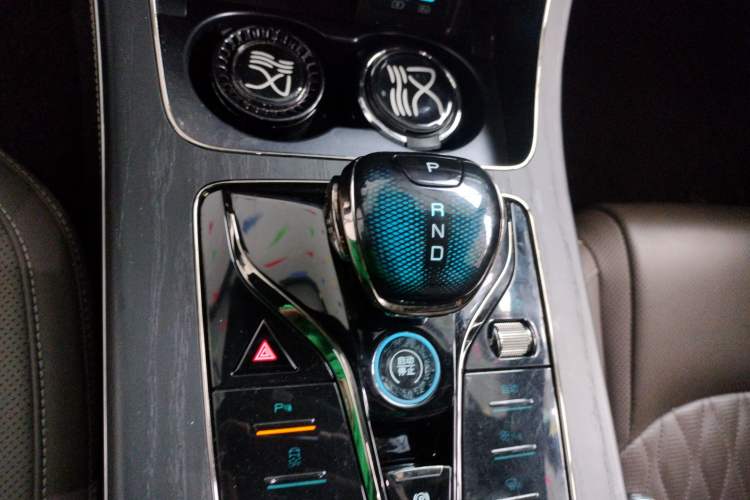 Used BYD Han 2023 DM-i Champion Edition 121KM Prestige Model
