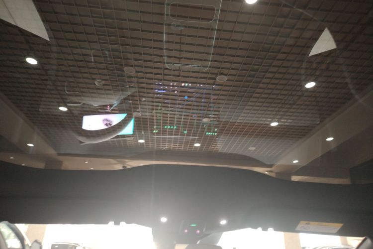 Used Nio ET5T 2025 75 kWh Touring Headliner