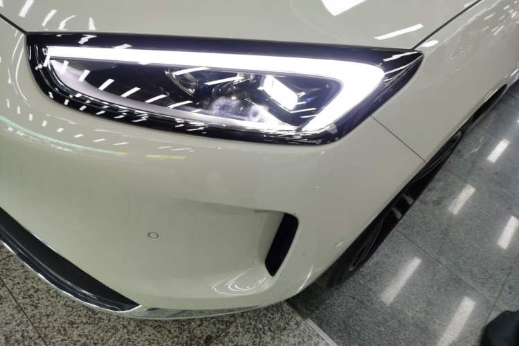 Used Hima AITO M5 2025 Extended-Range Ultra All-Wheel-Drive Version Left Front Headlight