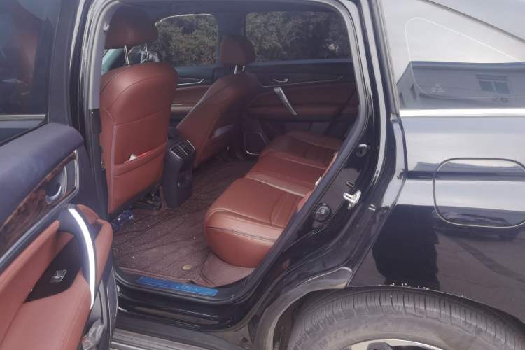 Used Honda UR-V 2017 370TURBO Four-Wheel Drive Prestige Edition China V Left Rear Seat