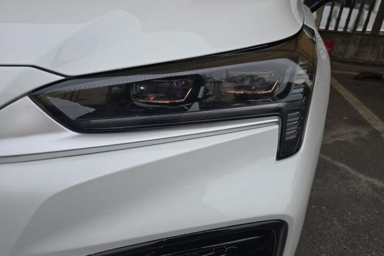 Used AION S 2023 Xuan 580 55.2 kWh Lithium Iron Phosphate Left Front Headlight