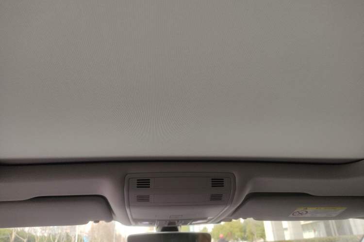 Used Volkswagen Magotan 2020 330TSI DSG Leading Model
