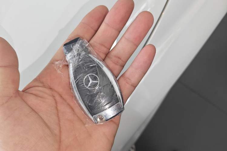 Used Mercedes-Benz B-Class 2015 B 200 Sport Edition Vehicle Key