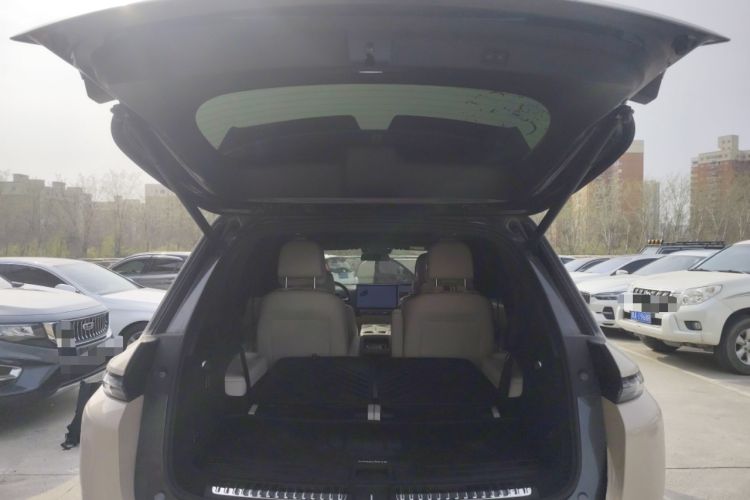 Used Li Auto L8 2023 Pro Model Trunk