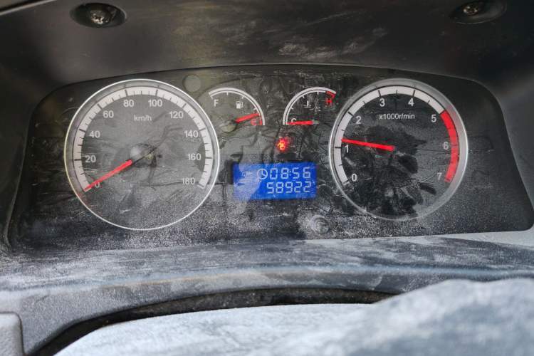 Used Foton Scenic G7 2017 2.0L Short-Wheelbase Commercial Van High-Roof 2-Seater 4Q20M