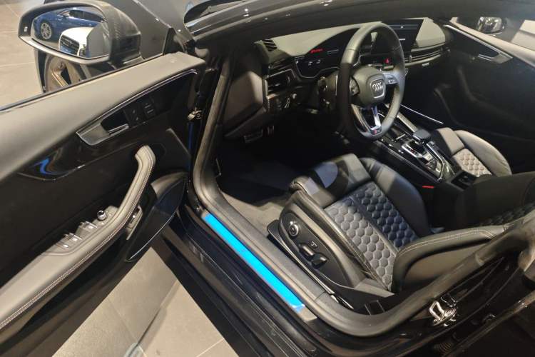 Used Audi RS 5 2023 RS 5 2.9T Coupe Dark Gold Edition
