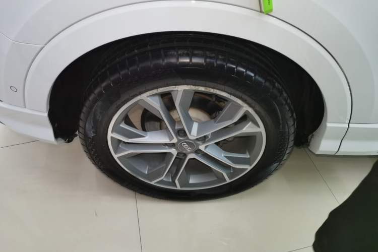 Used Audi Q3 2021 40 TFSI Fashion Dynamic Model