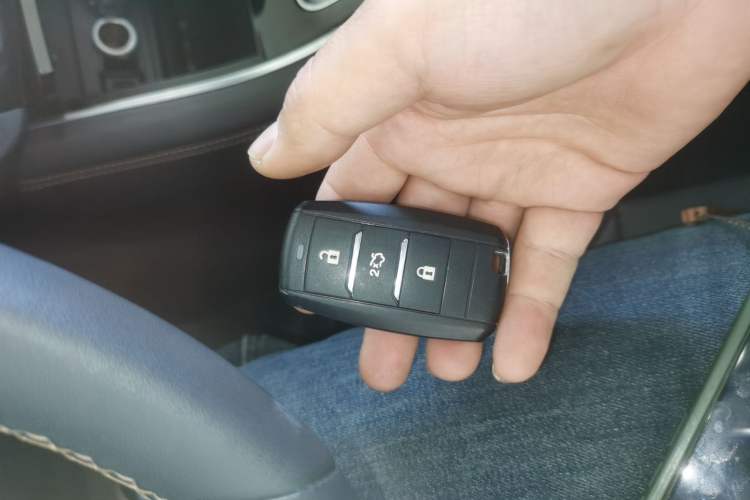 Used CHANGAN Eado 2019 High-Energy Edition 1.6L GDI Automatic Pioneer Model China VI Standard
