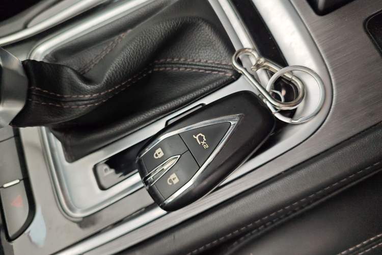 Used Changan Ruicheng CC 2022 Blue Whale Edition 1.5T DCT Luxury Model
