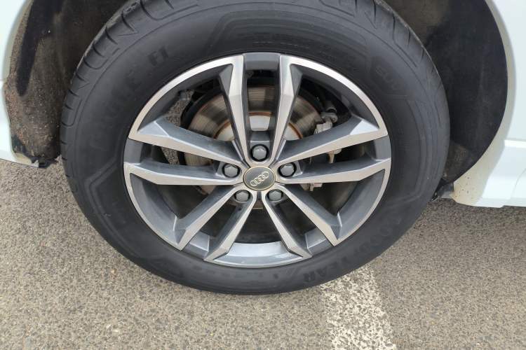 Used Audi Q3 2021 35 TFSI Progressive Dynamic Edition