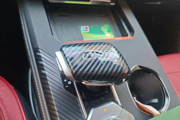 Used Changan UNI-K 2021 2.0T All-Wheel Drive Prestige Version
