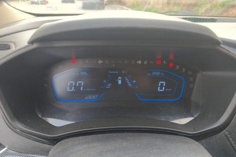 Used CHANGAN OSHAN A800 2017 1.6L Manual Luxury Model