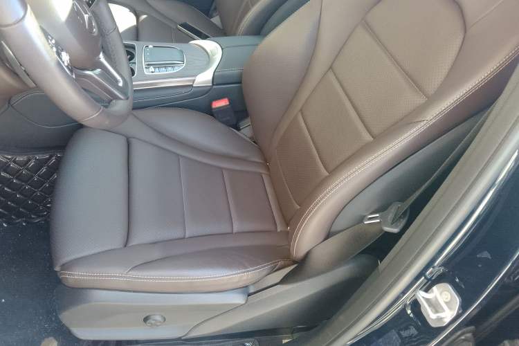 Used Mercedes-Benz GLC 2021 GLC 260 L 4MATIC Luxury Model Left Front Seat