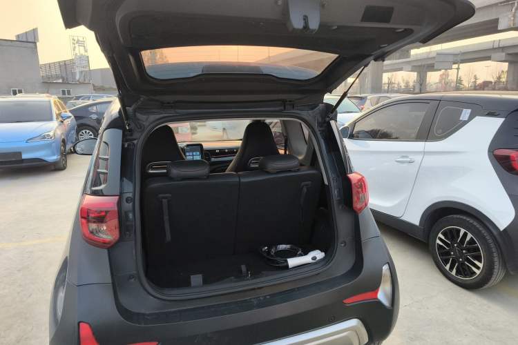 Used Chery Little Ant 2023 251km True Love Edition Lithium Iron Phosphate
