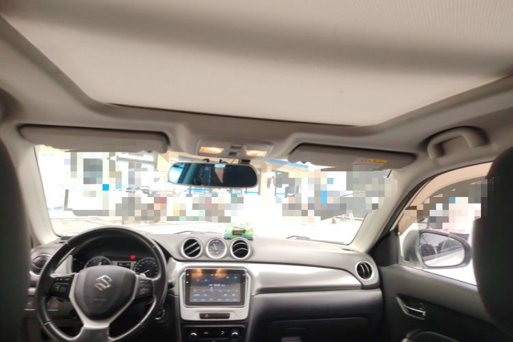 Used Suzuki Vitara 2016 1.4T Automatic Two-Wheel Drive Luxury Version Headliner