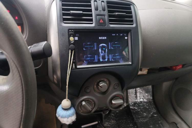 Used Nissan Sunny 2011 1.5XE CVT Comfort Edition Audio And AC Panel