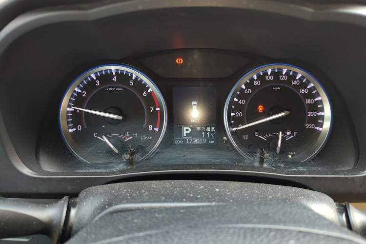 Used Toyota Highlander 2015 2.0T Four-Wheel Drive Elite Edition 7-Seater
