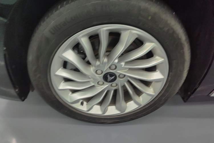 Used VOYAH Dream 2022 0-Emission Version Plus Intelligent Driving Package 475 km
