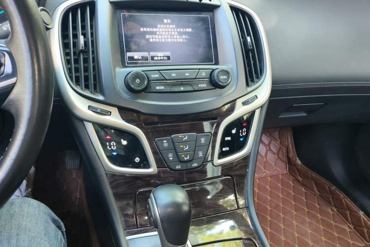 Used Buick LaCrosse 2014 2.0T SIDI Elite Tech Version
