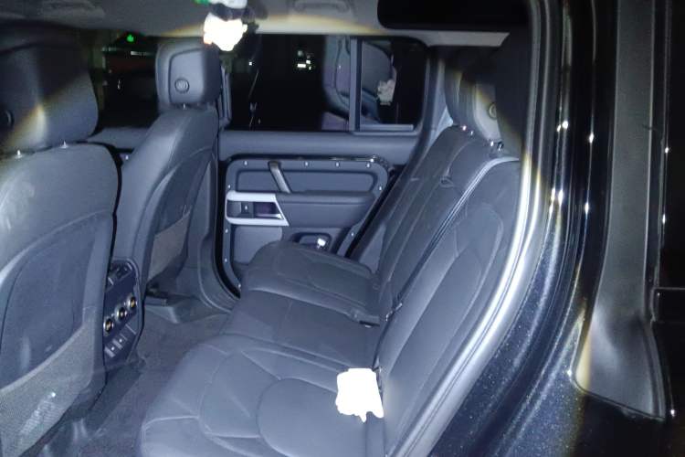 Used Land Rover Defender 2024 110 3.0T P400 XS Left Rear Seat