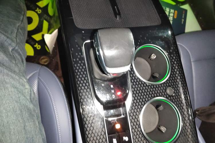 Used Hongqi HS3 2023 2.0T All-Wheel-Drive Youwei Version