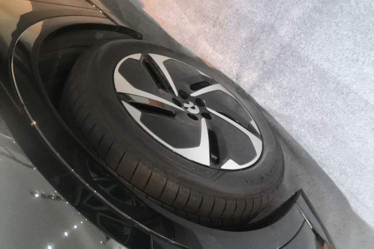 Used Nio ES6 2025 75 kWh
