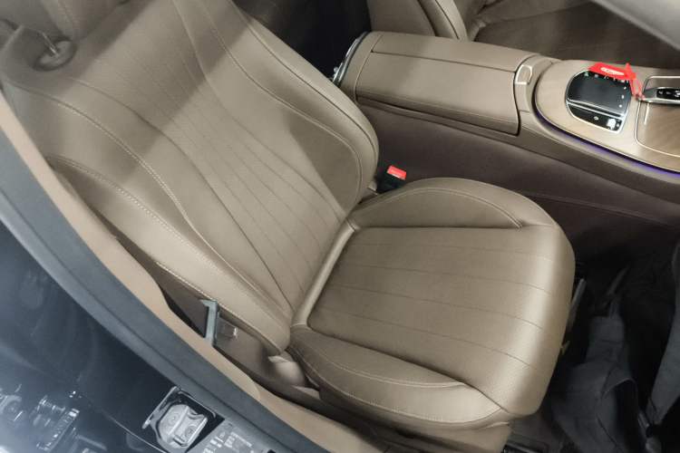 Used Mercedes-Benz E-Class 2023 Updated E 300 L Fashion Edition