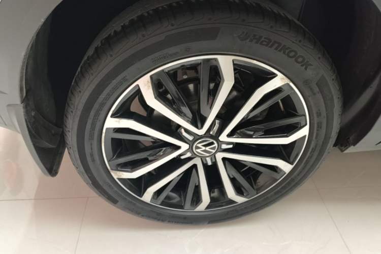 Used Volkswagen T-ROC 2021 280TSI DSG Two-Wheel Drive Comfort Connect Edition