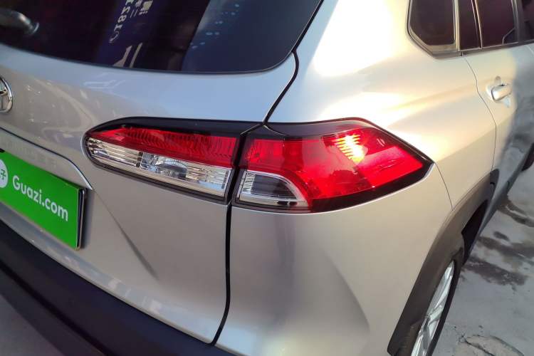 Used Toyota FRONTLANDER 2023 2.0L CVT Leading Edition
