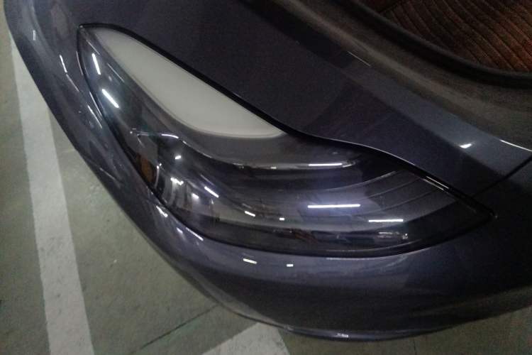 Used Tesla Model Y 2021 Long-Range All-Wheel-Drive Version
