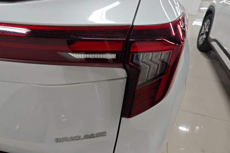 Used Kia Seltos 2023 1.5L CVT Luxury Edition Right Rear Taillight