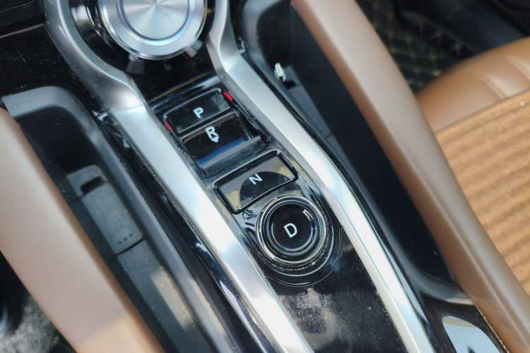 Used Acura CDX 2016 1.5T Two-Wheel Drive Deluxe Edition