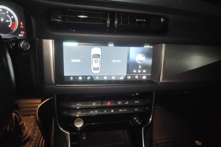Used Jaguar XFL 2018 XFL 2.0T 250 PS Luxury Edition
