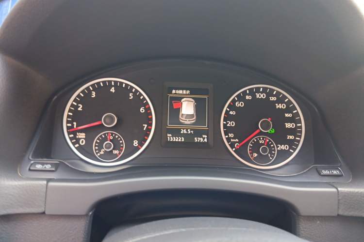 Used Volkswagen Tiguan 2015 1.8TSI Automatic All-Wheel-Drive Luxury Model Instrument Cluster