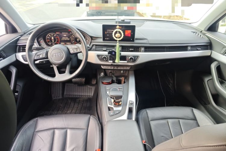 Used Audi A4L 2019 40 TFSI Fashion Edition China VI Emission Standard
