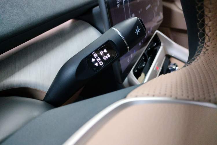 Used ARCFOX Alpha S5 2024 708MAX 200kW
