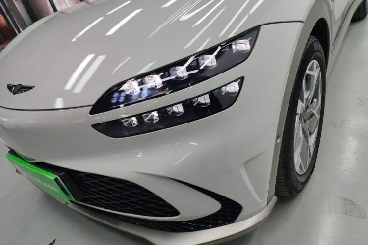 Used Genesis GV60 2023 Single-Motor Rear-Drive Luxury Edition Left Front Headlight