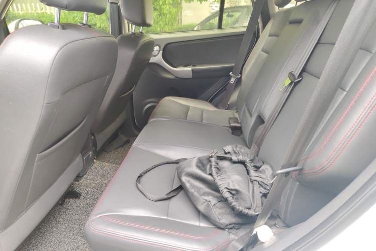 Used Chery Tiggo 3 2015 1.6L CVT ZhiShang Sport Edition Left Rear Seat